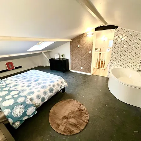 Duplex Moderne 5 Pieces Standing Parking *